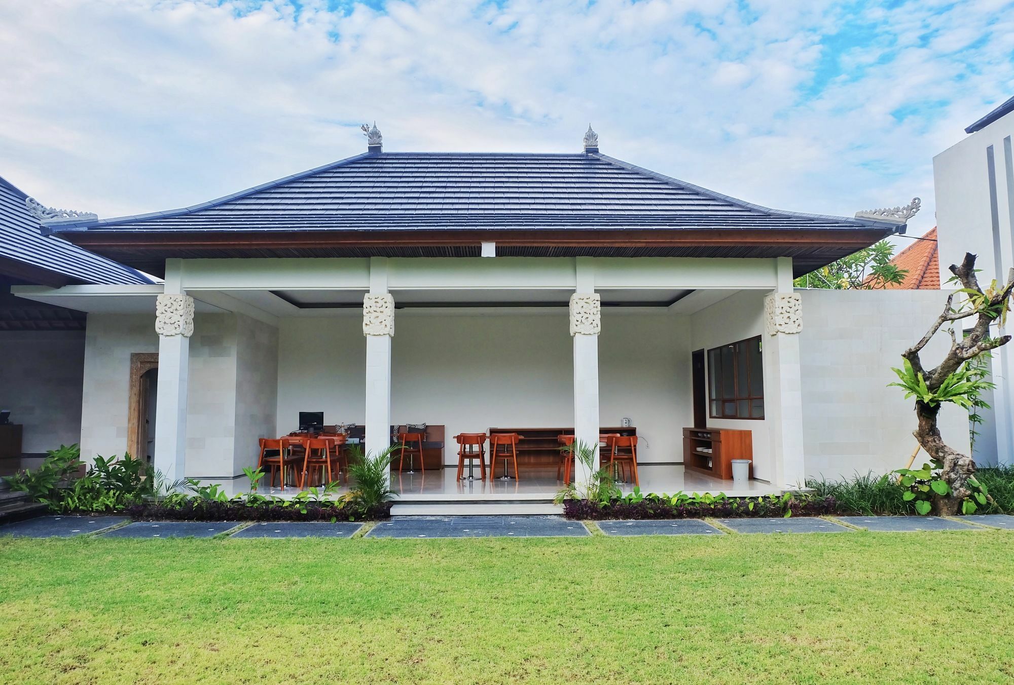 Mahana Living Denpasar Exteriér fotografie